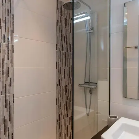 Parque Santiago Ii 87 - Two Bed Apartment *