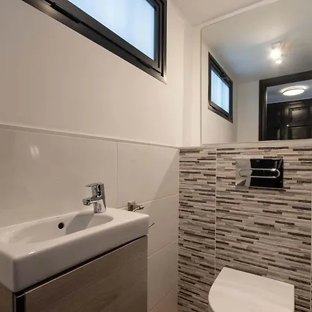 Parque Santiago Ii 87 - Two Bed *